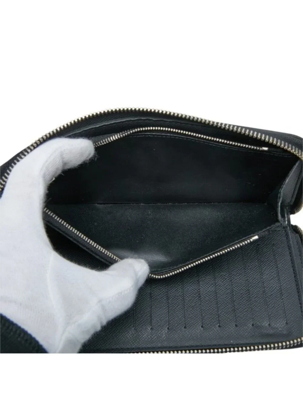 Louis Vuitton Taiga Zippy Wallet Vertical Noir Black Leather